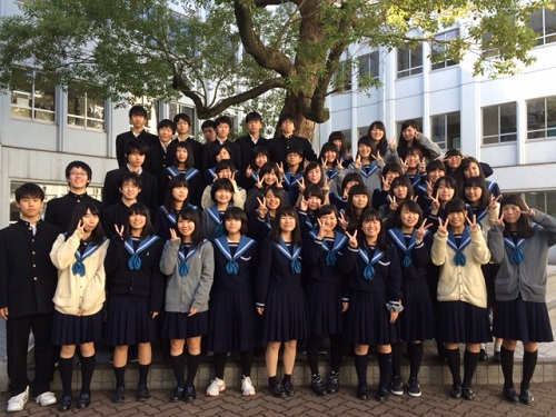 大阪府立清水谷高等学校の制服写真画像まとめ・レビュー口コミ評判・生徒の着こなし・夏服冬服詳細情報