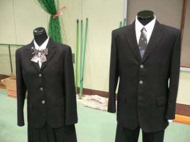 Resumo da foto do uniforme da Escola Secundária Tennoji da Prefeitura de Osaka, revisão da reputação boca a boca, vestido de estudante, roupas de verão, roupas de inverno, informações detalhadas