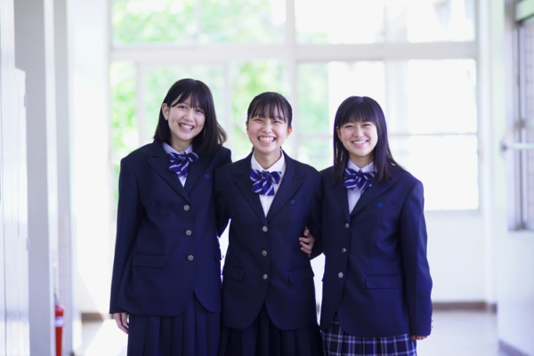 上宮太子高校の制服写真画像動画まとめ・レビュー口コミ評判・生徒の着こなし・夏服冬服詳細情報