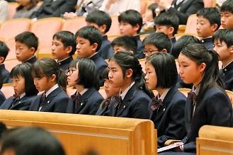 初芝富田林中学高校の制服写真画像動画まとめ・レビュー口コミ評判・新制服旧制服比較【2023/令和5年度新制服】学ラン廃止