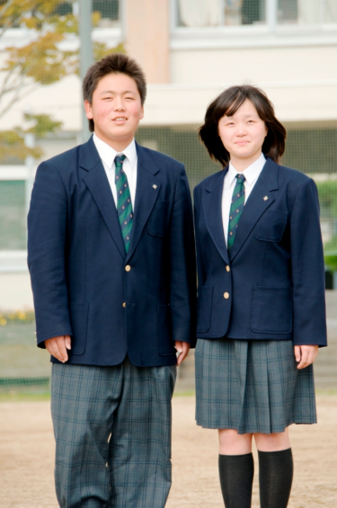 大阪府立能勢中学校・高等学校の制服・着こなし・評判・制服ランキング