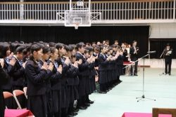 京都聖母学院中学高校の制服写真画像まとめ・レビュー口コミ評判・生徒の着こなし・夏服冬服詳細情報