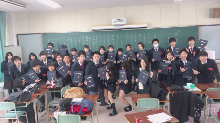 大阪府立箕面東高等学校の制服写真画像まとめ・レビュー口コミ評判・生徒の着こなし・夏服冬服詳細情報