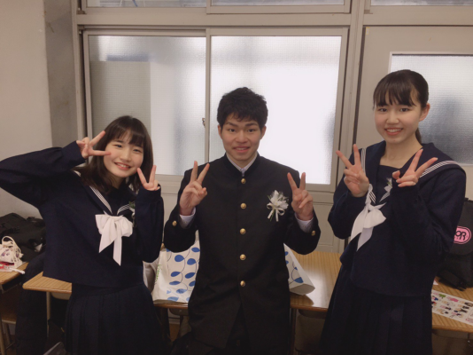 大阪府立富田林中学校・高等学校の制服情報・セーラー服標準服の着こなし・評判・制服ランキング