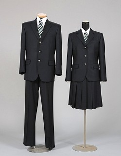 愛知県立碧南工業高等学校の制服写真画像まとめ・レビュー口コミ評判・生徒の着こなし・夏服冬服詳細情報