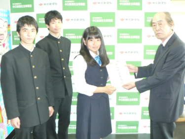 愛知県立新川高校の制服写真画像まとめ・レビュー口コミ評判・生徒の着こなし・夏服冬服詳細情報
