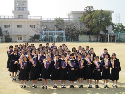 愛徳学園中学校・愛徳学園高校の制服写真画像まとめ・レビュー口コミ評判・生徒の着こなし・夏服冬服詳細情報