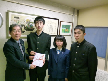 愛知県立豊橋西高校の制服写真画像まとめ・レビュー口コミ評判・生徒の着こなし・夏服冬服詳細情報