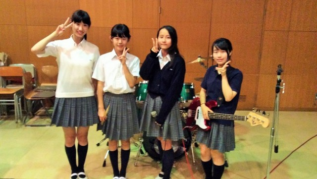 穎明館中学・高校の制服写真画像まとめ・レビュー口コミ評判・生徒の着こなし・夏服冬服詳細情報（えいめいかん）