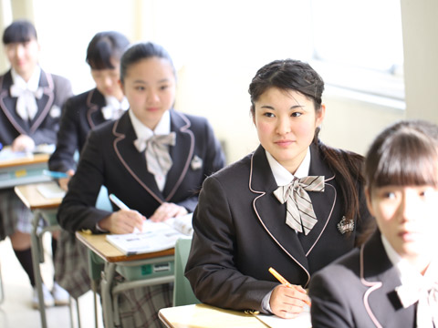 桜華女学院中学高校の制服詳細/動画像まとめ/口コミ・評判・制服ランキング