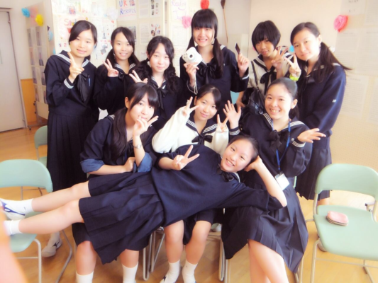 実践女子学園中学高校の制服詳細/動画像まとめ/口コミ・評判・制服ランキング
