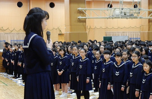 白百合学園中学校・高校の制服写真画像まとめ・レビュー口コミ評判・生徒の着こなし・夏服冬服詳細情報