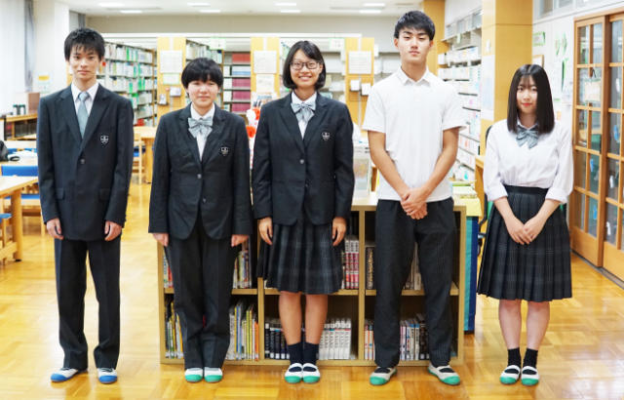 東京都立足立工業高校の制服写真画像動画まとめ・レビュー口コミ評判・生徒の着こなし・夏服冬服詳細情報