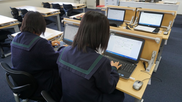 兵庫県立上郡高校の制服写真画像まとめ・レビュー口コミ評判・生徒の着こなし・夏服冬服詳細情報