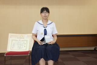 和歌山県立和歌山商業高校の制服写真画像まとめ・レビュー口コミ評判・生徒の着こなし・夏服冬服詳細情報