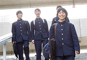 甲南中学校・高校の制服写真画像まとめ・レビュー口コミ評判・生徒の着こなし・夏服冬服詳細情報
