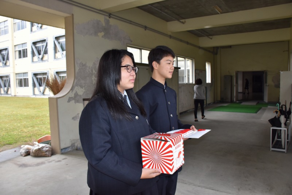 愛知県立衣台高校の制服写真画像まとめ・レビュー口コミ評判・生徒の着こなし・夏服冬服詳細情報
