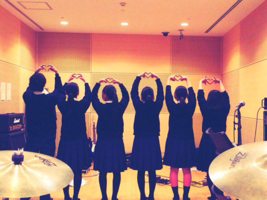 愛知県立岡崎西高校の制服写真画像まとめ・レビュー口コミ評判・生徒の着こなし・夏服冬服詳細情報
