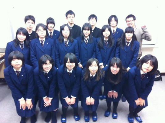 滋賀県立東大津高校の制服写真画像まとめ・レビュー口コミ評判・生徒の着こなし・夏服冬服詳細情報