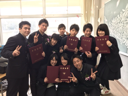 滋賀県立守山中学校・高校の制服写真画像まとめ・レビュー口コミ評判・生徒の着こなし・夏服冬服詳細情報