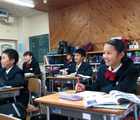 福井工業大学附属福井中学校・高校の制服写真画像まとめ・レビュー口コミ評判・生徒の着こなし・夏服冬服詳細情報