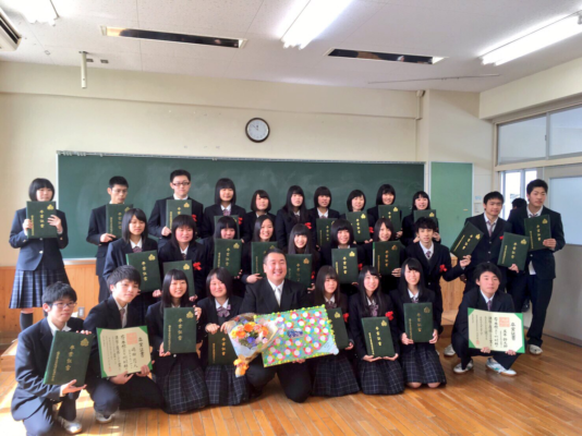 福井県立奥越明成高校の制服写真画像まとめ・レビュー口コミ評判・生徒の着こなし・夏服冬服詳細情報
