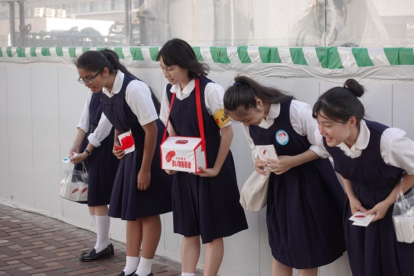聖園女学院中学校・高校の制服写真画像まとめ・レビュー口コミ評判・生徒の着こなし・夏服冬服詳細情報