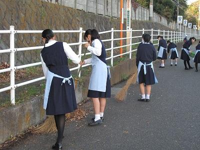 聖園女学院中学校・高校の制服写真画像まとめ・レビュー口コミ評判・生徒の着こなし・夏服冬服詳細情報