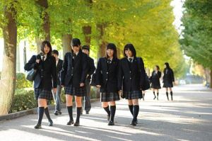 麻布大学附属高校の制服写真画像まとめ・レビュー口コミ評判・生徒の着こなし・夏服冬服詳細情報