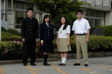埼玉県立越谷南高校の制服写真画像まとめ・レビュー口コミ評判・生徒の着こなし・夏服冬服詳細情報