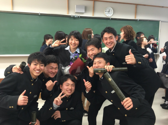 香川県立丸亀高校の制服写真画像まとめ・レビュー口コミ評判・生徒の着こなし・夏服冬服詳細情報│全国中高制服グラム全国47都道府県の中学校高等