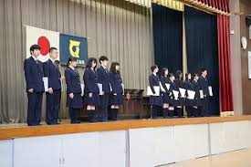 徳島県立川島中学校・高校の制服写真画像まとめ・レビュー口コミ評判・生徒の着こなし・夏服冬服詳細情報