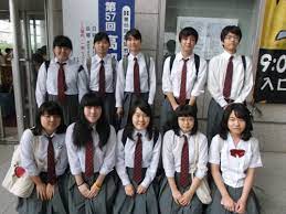 土佐塾中学校・高校の制服写真画像まとめ・レビュー口コミ評判・生徒の着こなし・夏服冬服詳細情報