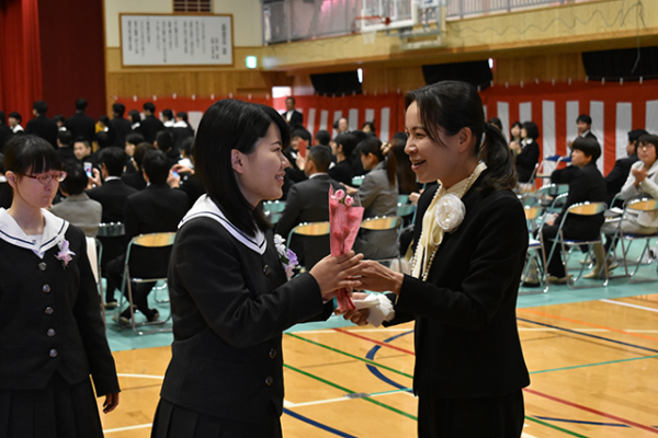 高知県立高岡高校の制服写真画像まとめ・レビュー口コミ評判・生徒の着こなし・夏服冬服詳細情報