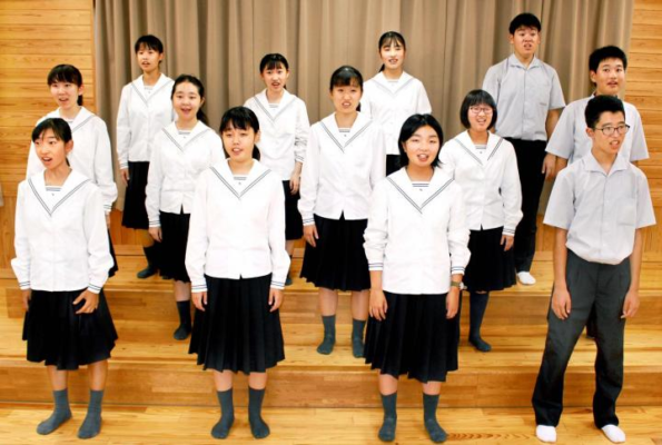 愛媛県立新居浜西高校の制服写真画像まとめ・レビュー口コミ評判・生徒の着こなし・夏服冬服詳細情報