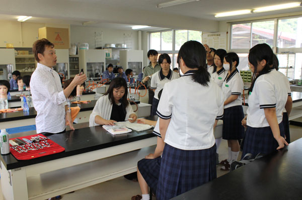 愛媛県立西条農業高校の制服写真画像まとめ・レビュー口コミ評判・生徒の着こなし・夏服冬服詳細情報