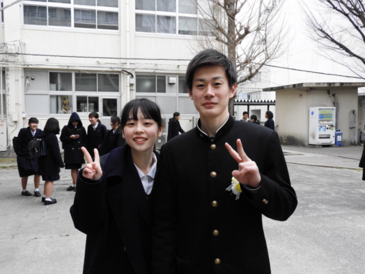 福岡県立北九州高校の制服写真画像まとめ・レビュー口コミ評判・生徒の着こなし・夏服冬服詳細情報