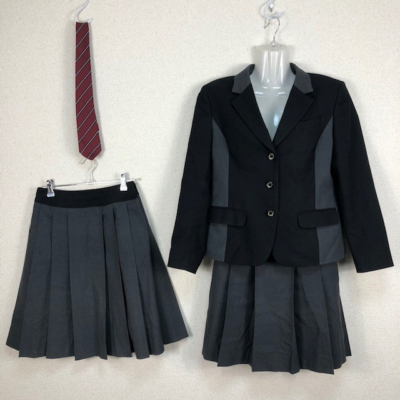 東京都立忍岡高校の制服写真画像まとめ・レビュー口コミ評判・生徒の着こなし・夏服冬服詳細情報