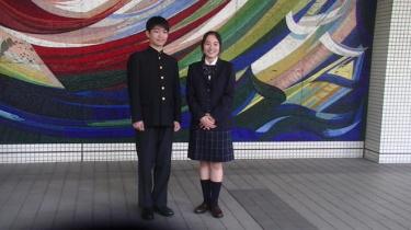 東京都立芝商業高校の制服写真画像まとめ・レビュー口コミ評判・生徒の着こなし・夏服冬服詳細情報
