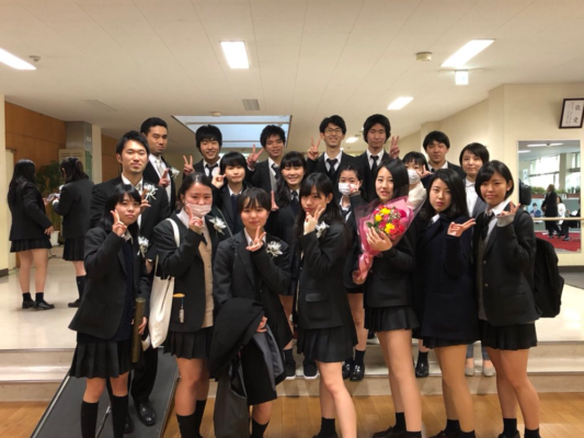 東京都立砂川高校の制服写真画像まとめ・レビュー口コミ評判・生徒の着こなし・夏服冬服詳細情報