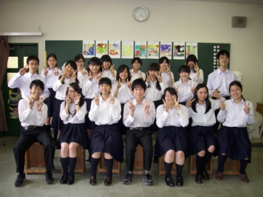 神奈川県立横浜平沼高校の制服写真画像まとめ・レビュー口コミ評判・生徒の着こなし・夏服冬服詳細情報