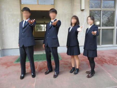 神奈川県立金井高校の制服写真画像動画まとめ・レビュー口コミ評判・生徒の着こなし【2023年度/令和5年度新制服】