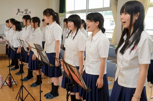 福井県立美方高校の制服写真画像まとめ・レビュー口コミ評判・生徒の着こなし・夏服冬服詳細情報