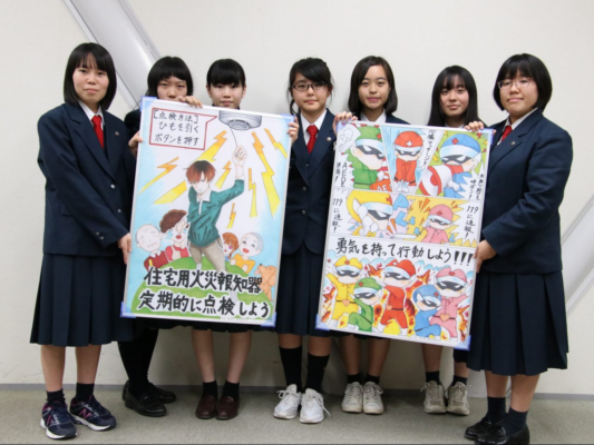 愛知県立豊明高校の制服写真画像まとめ・レビュー口コミ評判・生徒の着こなし・夏服冬服詳細情報