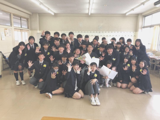 神奈川県立平塚湘風高校の制服写真画像まとめ・レビュー口コミ評判・生徒の着こなし・夏服冬服詳細情報