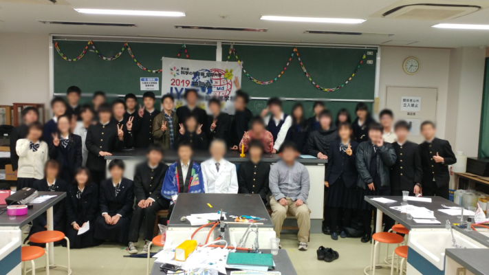 久留米大学附設中学校・高校の制服写真画像まとめ・レビュー口コミ評判・生徒の着こなし・夏服冬服詳細情報