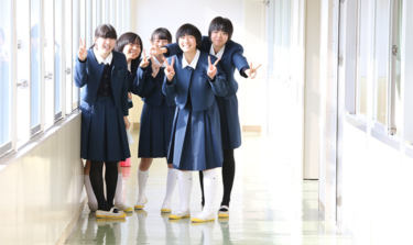 純真中学校・高校の制服写真画像まとめ・レビュー口コミ評判・生徒の着こなし・夏服冬服詳細情報