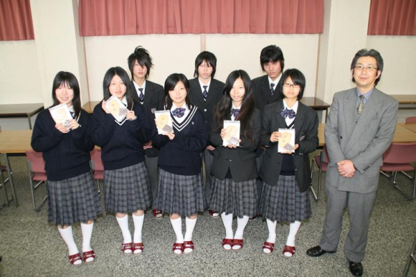 兵庫県立三木東高校の制服写真画像まとめ・レビュー口コミ評判・生徒の着こなし・夏服冬服詳細情報