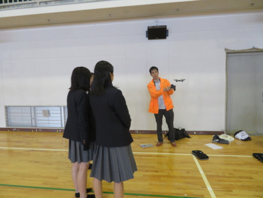 兵庫県立川西明峰高校の制服写真画像まとめ・レビュー口コミ評判・生徒の着こなし・夏服冬服詳細情報