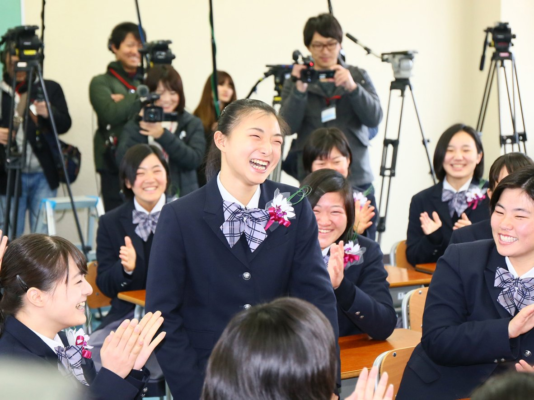 神戸野田高校の制服写真画像まとめ・レビュー口コミ評判・生徒の着こなし・夏服冬服詳細情報